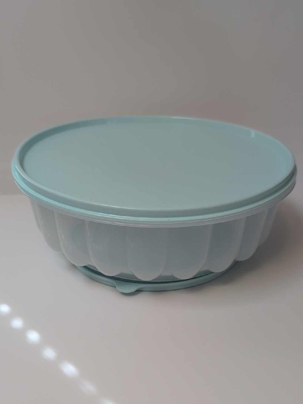 🆕Tupperware®️ Jel-Ring Mold - Picture 3 of 3